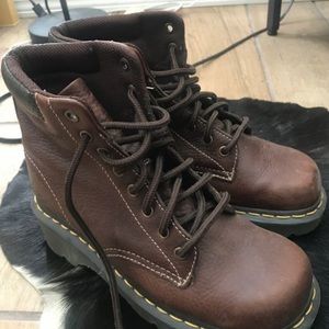 Dr Marten Boots